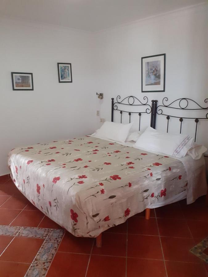 Apartamentos Isabel Maro Exterior photo